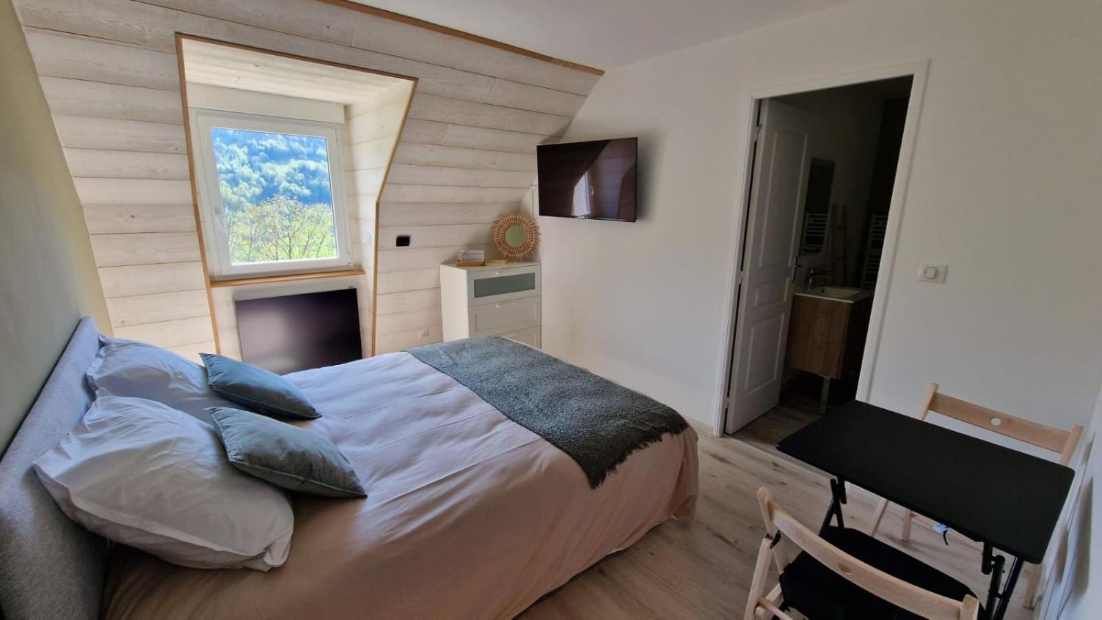 La Lys Martagon Bed & Breakfast Le Falgoux Ngoại thất bức ảnh
